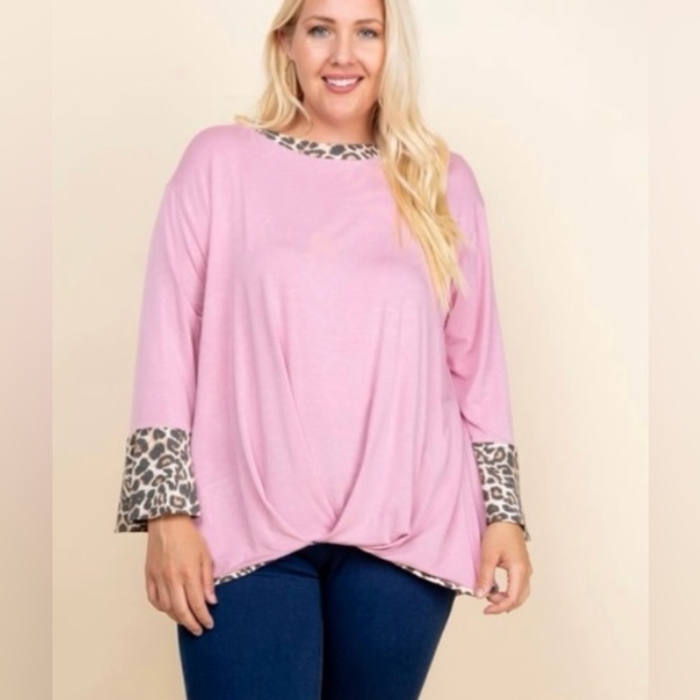 New!Plus Size Jersey Animal Print Bell Sleeves, Front Gathered Hem Size 1X 2X 3X